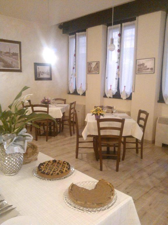 Fiorenzuola dʼArda Locanda San Fiorenzo מראה חיצוני תמונה