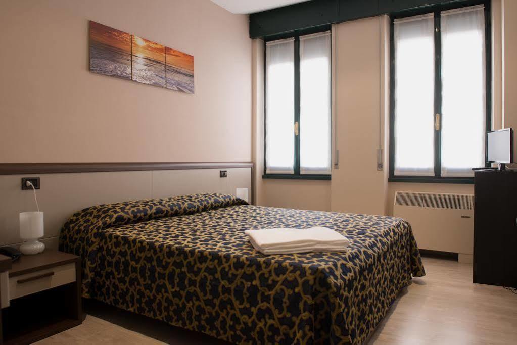 Fiorenzuola dʼArda Locanda San Fiorenzo מראה חיצוני תמונה